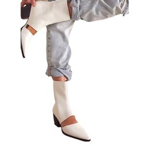 Matisse Caroline White Size 6.5 Boots Cut Out Western Leather NEW